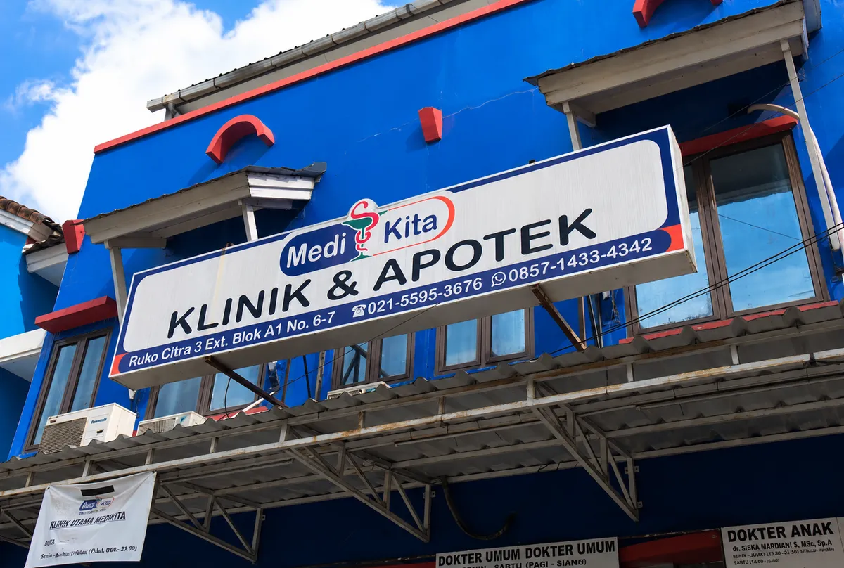 Gedung Medikita Klinik & Apotek